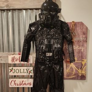 Black storm trooper costume Disney size 7/8